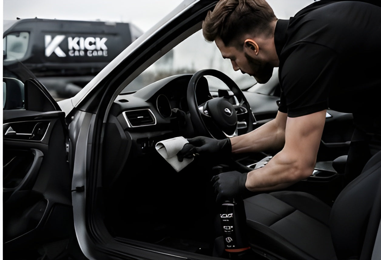PROFESSIONAL<br>INTERIOR & EXTERIOR<br>CLEANING